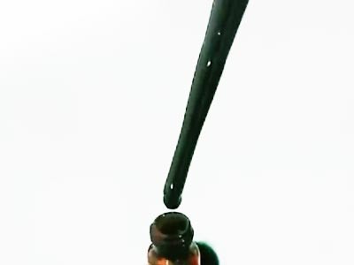 Aceite Esencial de Vetiver Verde - Ruh Khus