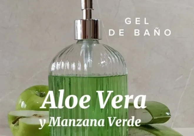 Gel de baño de aloe vera y manzana verde, colaboración de Mi Cosmética Casera